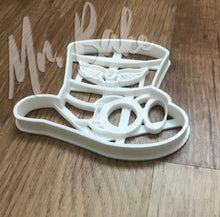 Load image into Gallery viewer, Steampunk Hat Cookie Cutter